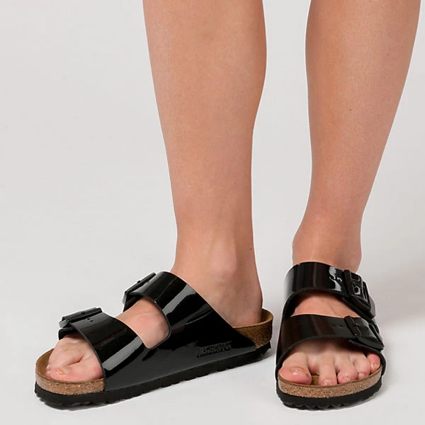 Birkenstock Arizona Birko-flor Patent Pantoletten Schmal - Schwarz Modell 1 4 Birkenstock Arizona Birko-flor Patent Pantoletten Schmal - Schwarz Modell 1 – Bild 2